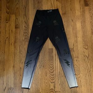 Ultracor x Soulcycle skull ombré legging
